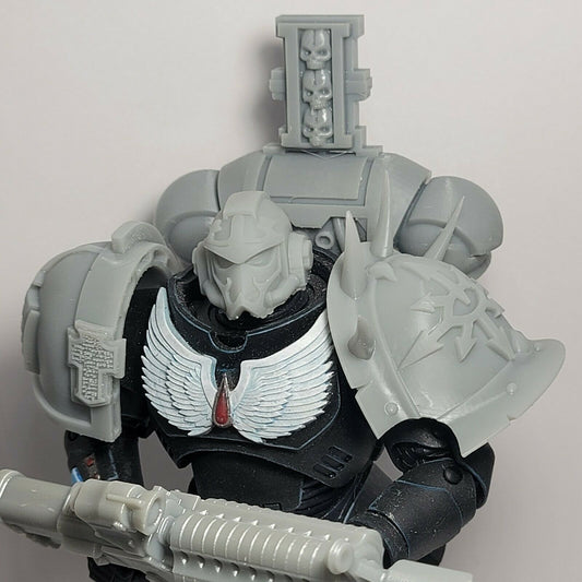 P85 Black Legion Pauldron Custom for McFarlane Warhammer 40k Space Marine