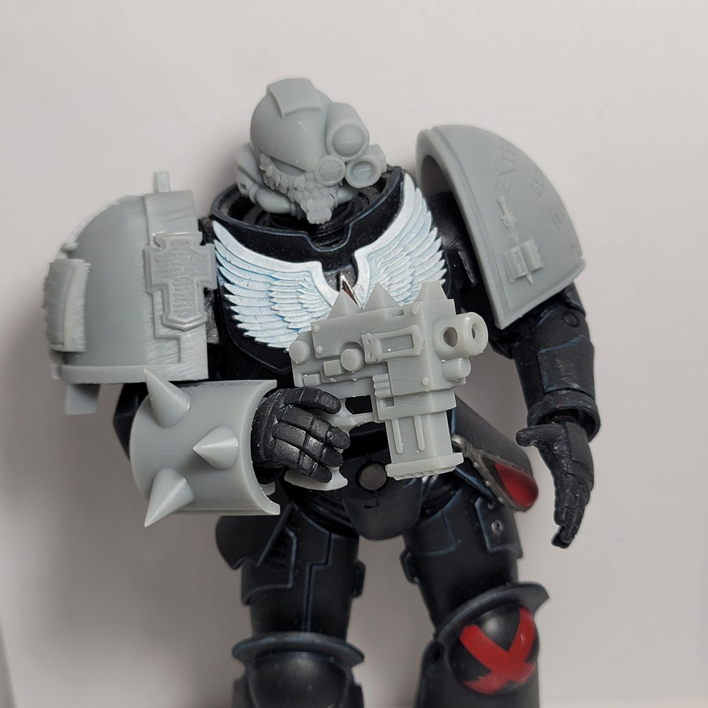 A-158 Chaos Pistol Custom Compatible W McFarlane Warhammer 40k Space Marines